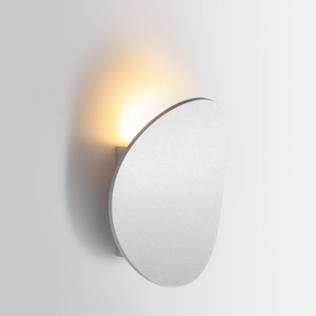 Lunaro Wall Sconce